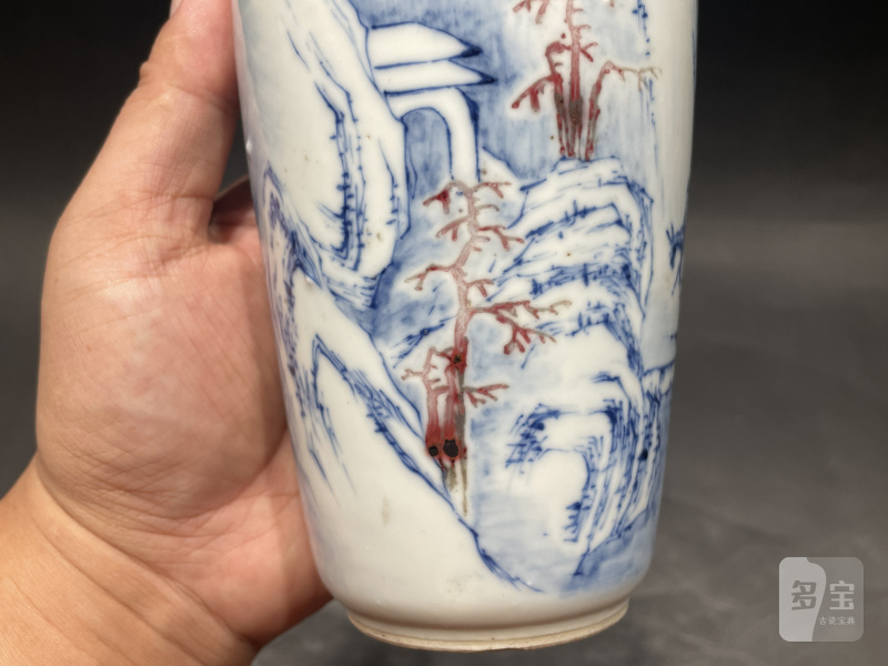 清晚期 青花釉里红踏雪寻梅双耳瓶 - 图6